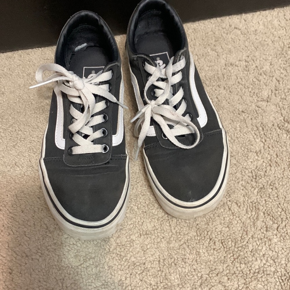 black and white vans